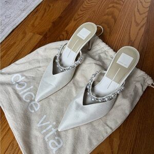 Dolce Vita Kanika Pearl Heels (Vanilla Silk, 8.5)